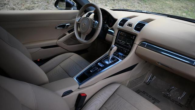 Photo of 2014 Mahogany Porsche Boxster
