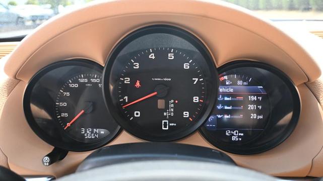 Photo of 2014 Mahogany Porsche Boxster