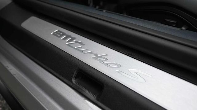 Photo of 2025 Silver Porsche 911