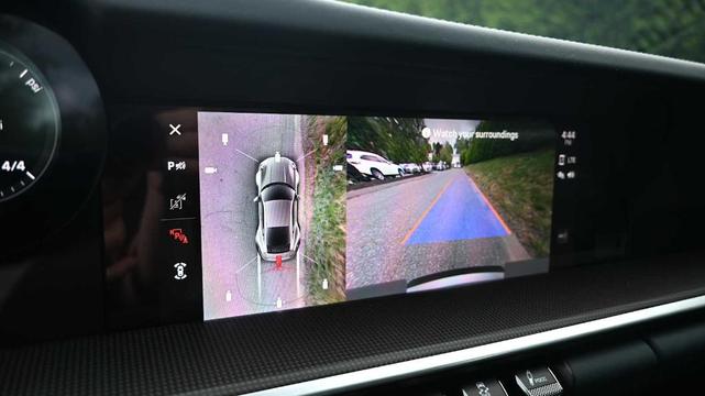 Photo of 2025 Silver Porsche 911