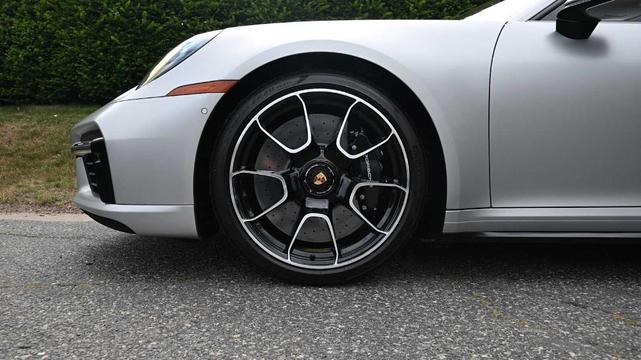 Photo of 2025 Silver Porsche 911