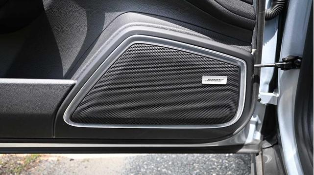 Photo of 2018 Rhodium Silver Porsche Panamera