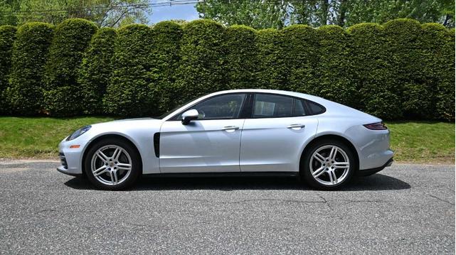 Photo of 2018 Rhodium Silver Porsche Panamera
