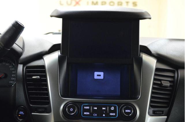 Photo of 2017 White Chevrolet Tahoe