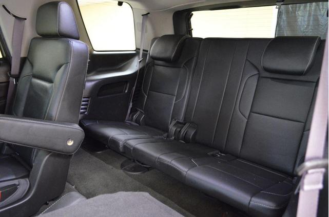 Photo of 2017 White Chevrolet Tahoe