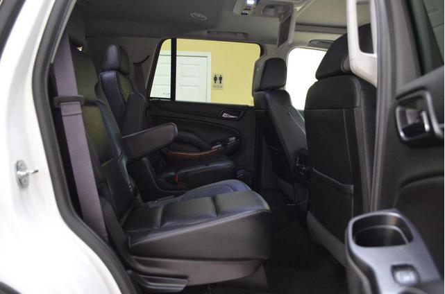 Photo of 2017 White Chevrolet Tahoe