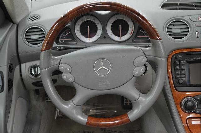 Photo of 2004 Silver Mercedes-Benz SL-Class