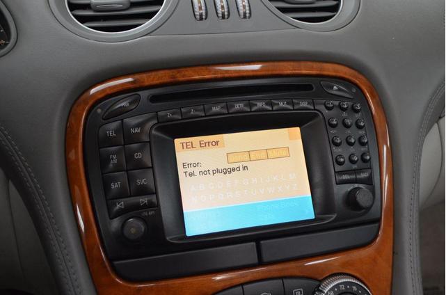 Photo of 2004 Silver Mercedes-Benz SL-Class