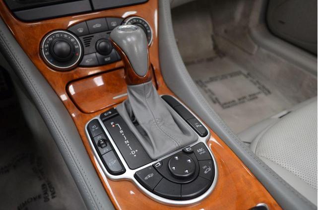 Photo of 2004 Silver Mercedes-Benz SL-Class