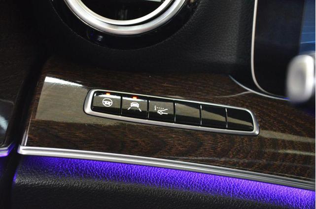 Photo of 2018 Black Mercedes-Benz E-Class