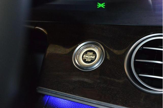 Photo of 2018 Black Mercedes-Benz E-Class