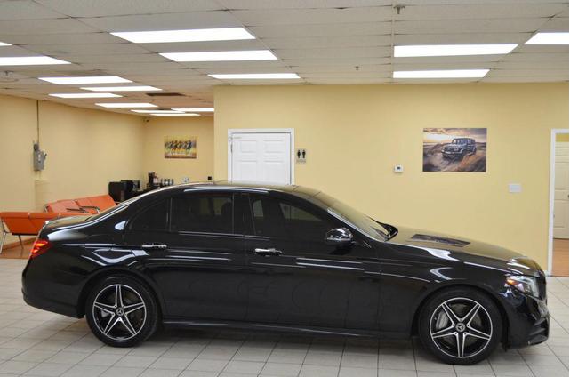 Photo of 2018 Black Mercedes-Benz E-Class