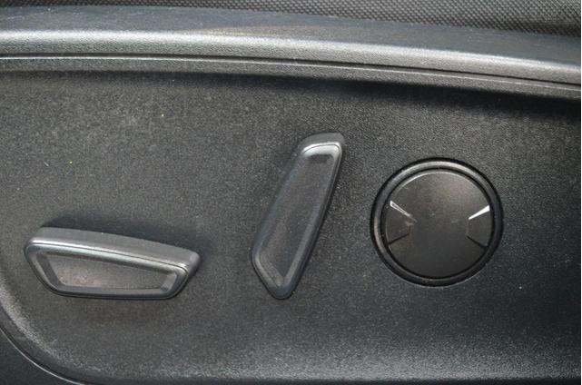 Photo of 2020 Blue Ford Escape