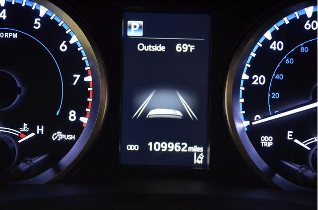 Photo of 2017 Black Toyota Highlander