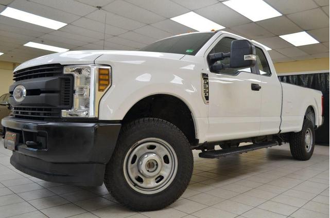 Photo of 2019 White Ford F-350