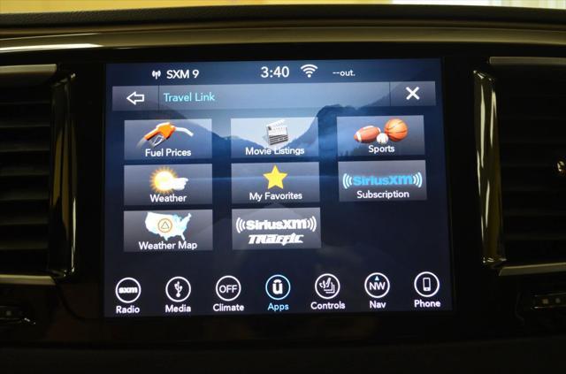Photo of 2018 Black Chrysler Pacifica