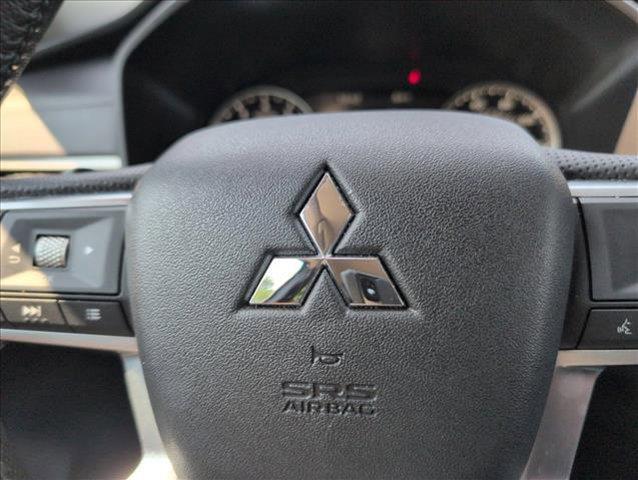 Photo of 2024 Black Mitsubishi Outlander