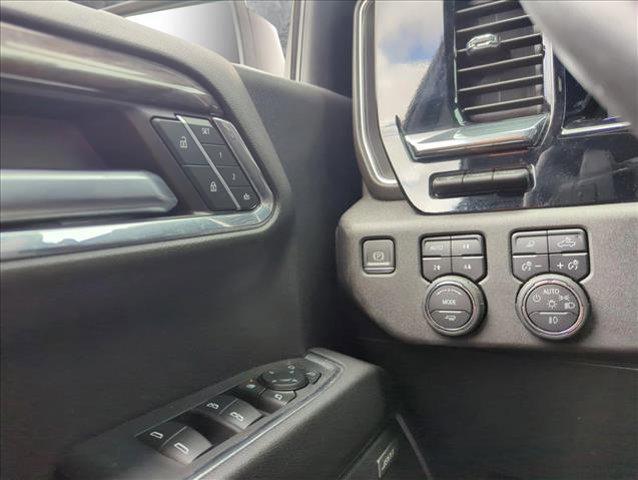 Photo of 2024 Black Chevrolet Silverado 1500