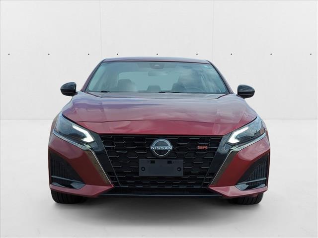 Photo of 2023 Scarlet Ember Tintcoat Nissan Altima