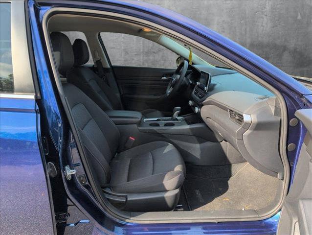 Photo of 2020 Deep Blue Pearl Nissan Altima