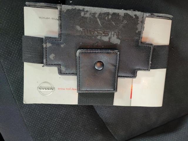 Photo of 2010 Pewter Nissan Rogue