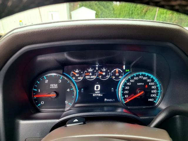 Photo of 2019 White GMC Sierra 3500