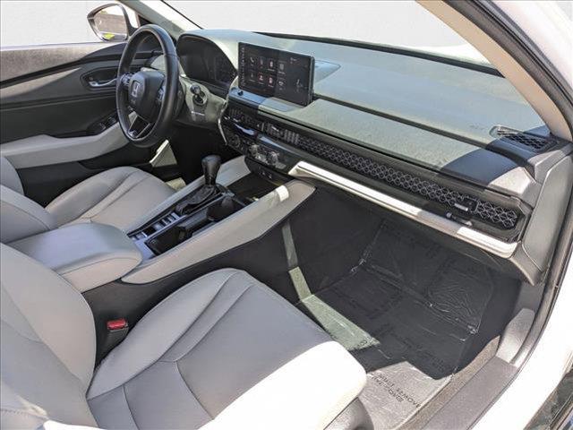 Photo of 2025 Platinum White Pearl Honda Accord Hybrid