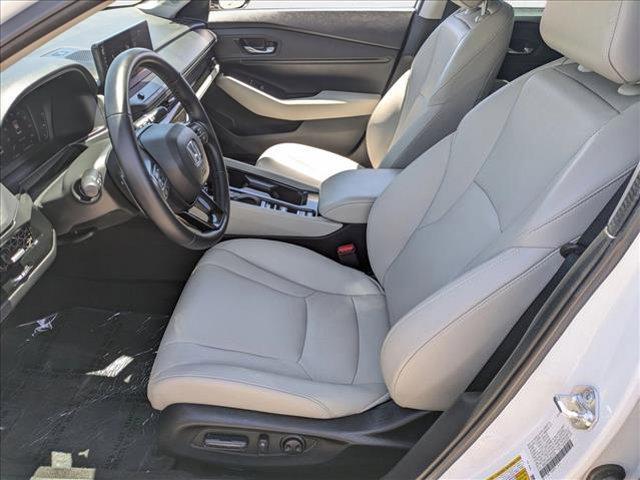 Photo of 2025 Platinum White Pearl Honda Accord Hybrid
