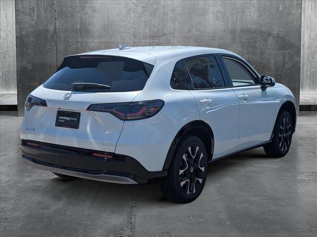 Photo of 2026 Platinum White Pearl Honda HR-V