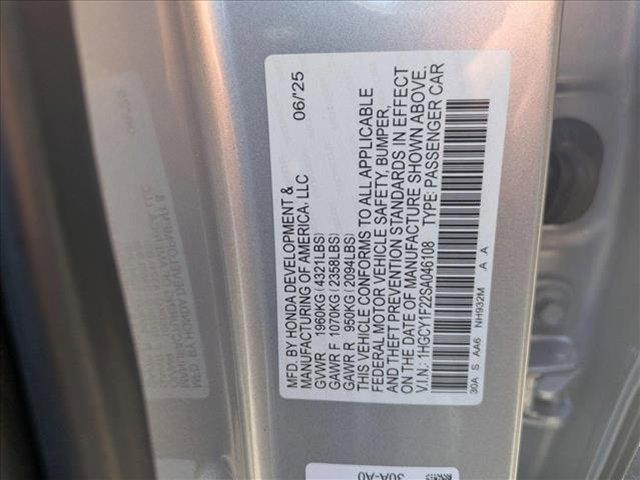 Photo of 2025 Solar Silver Metallic Honda Accord