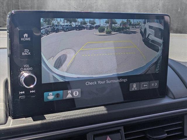 Photo of 2025 Platinum White Pearl Honda Pilot