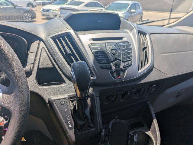 Photo of 2018 Oxford White Ford Transit-350