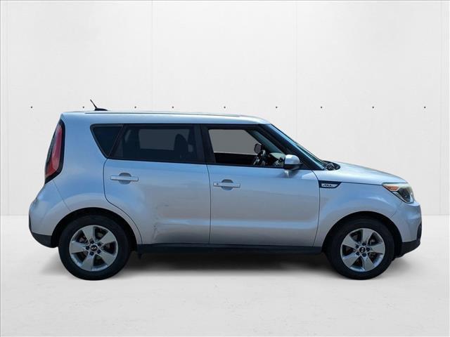 Photo of 2017 Bright Silver Kia Soul