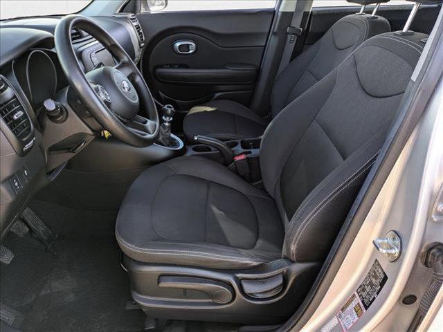 Photo of 2017 Bright Silver Kia Soul