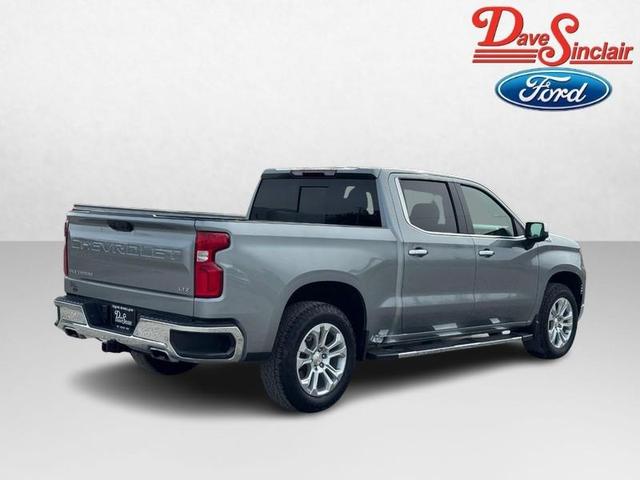 Photo of 2024 Sterling Gray Metallic Chevrolet Silverado 1500