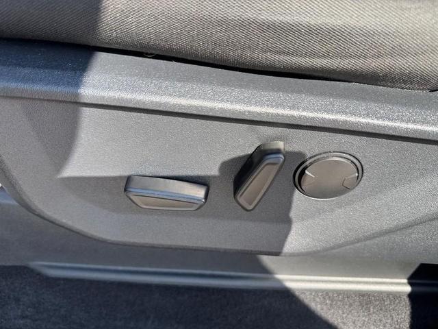 Photo of 2023 Atlas Blue Metallic Ford F-150