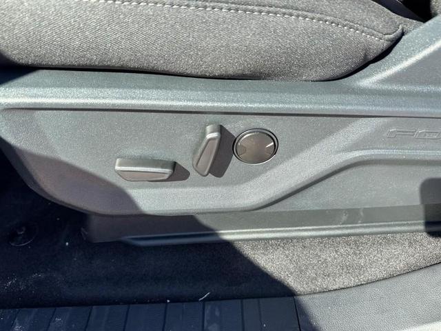 Photo of 2025 Antimatter Blue Metallic Ford F-150