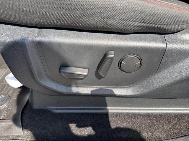 Photo of 2019 Velocity Blue Metallic Ford F-150