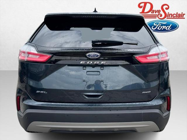 Photo of 2024 Stone Blue Metallic Ford Edge