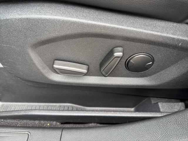 Photo of 2024 Stone Blue Metallic Ford Edge