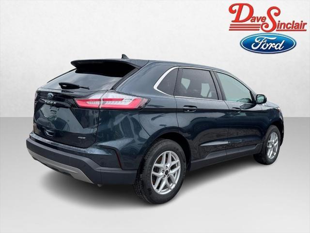Photo of 2024 Stone Blue Metallic Ford Edge