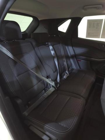 Photo of 2025 Oxford White Ford Escape