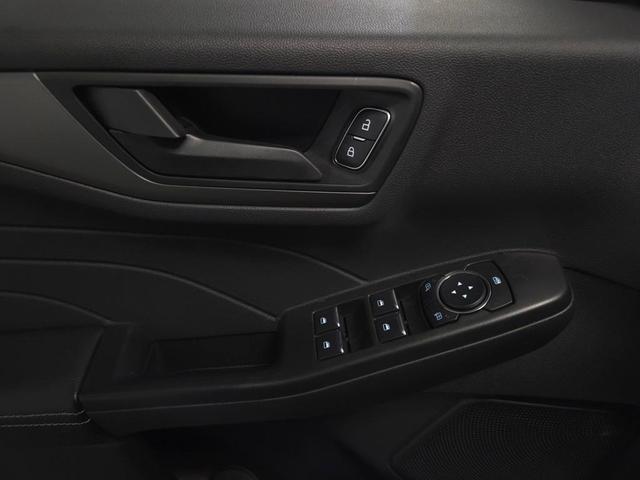 Photo of 2025 Oxford White Ford Escape