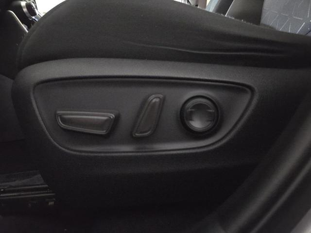Photo of 2021 Silver Sky Metallic Toyota RAV4