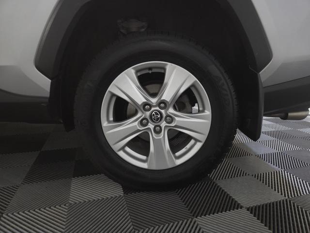 Photo of 2021 Silver Sky Metallic Toyota RAV4