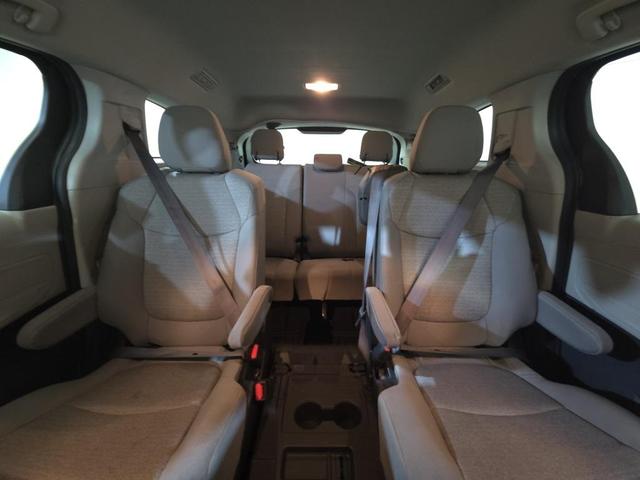 Photo of 2022 Predawn Gray Mica Toyota Sienna