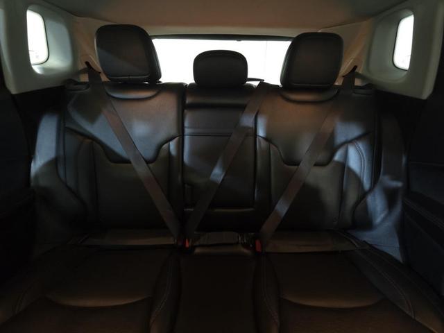 Photo of 2019 Redline Pearlcoat Jeep Compass
