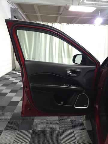 Photo of 2019 Redline Pearlcoat Jeep Compass