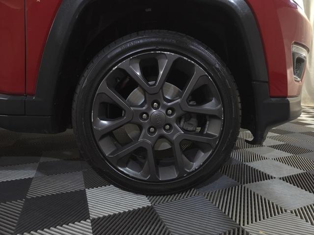 Photo of 2019 Redline Pearlcoat Jeep Compass