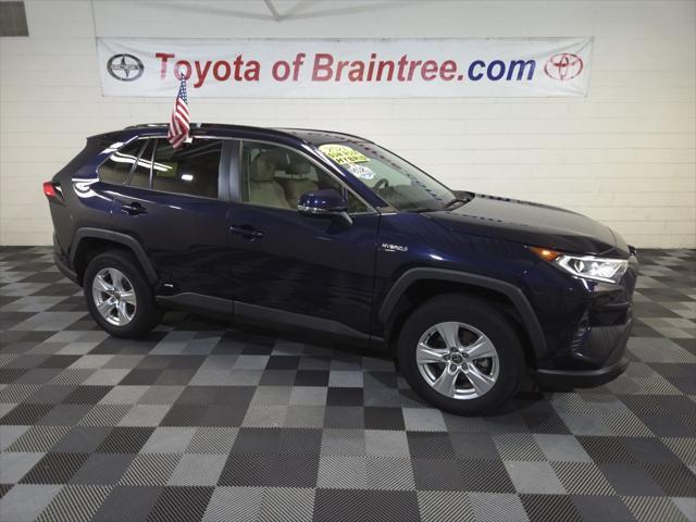 Photo of 2021 Blue Toyota RAV4 Hybrid